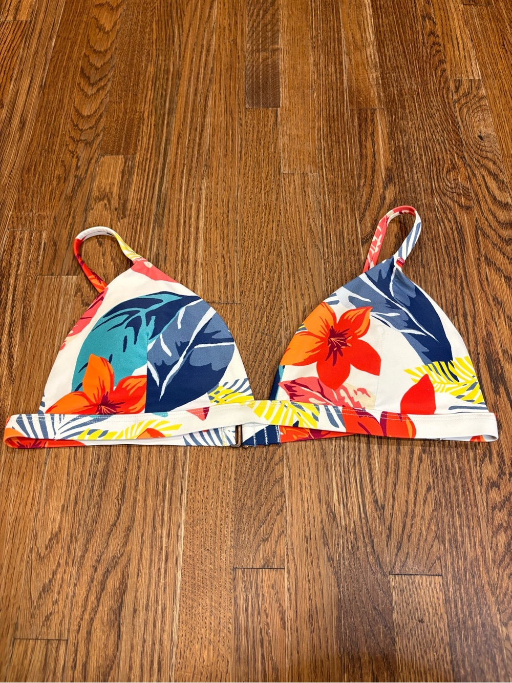 Hollister White Tropical Floral Triangle Bikini Top  size L